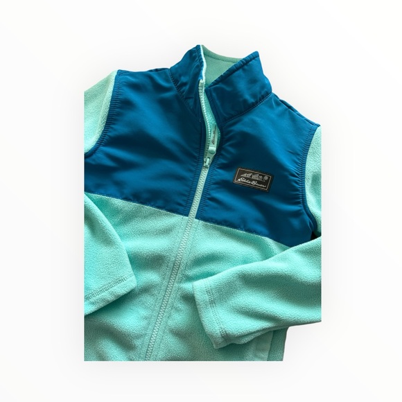 Like new Eddie Bauer fleece - Picture 3 of 3